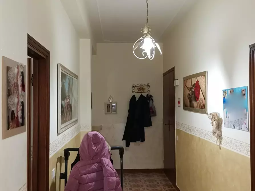 Immagine 15 di Appartamento in vendita  a Poggibonsi