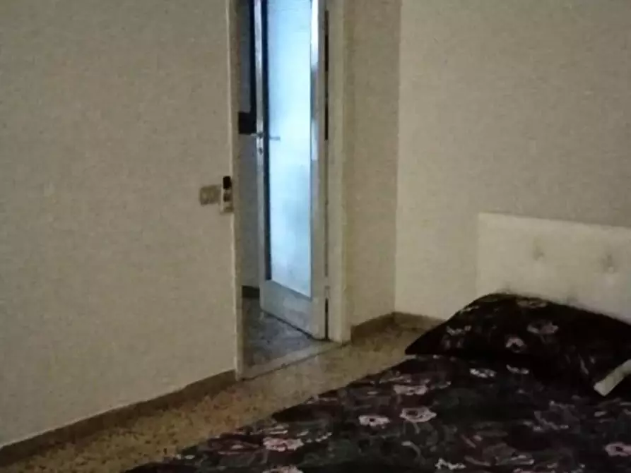 Immagine 4 di Appartamento in vendita  a Massa