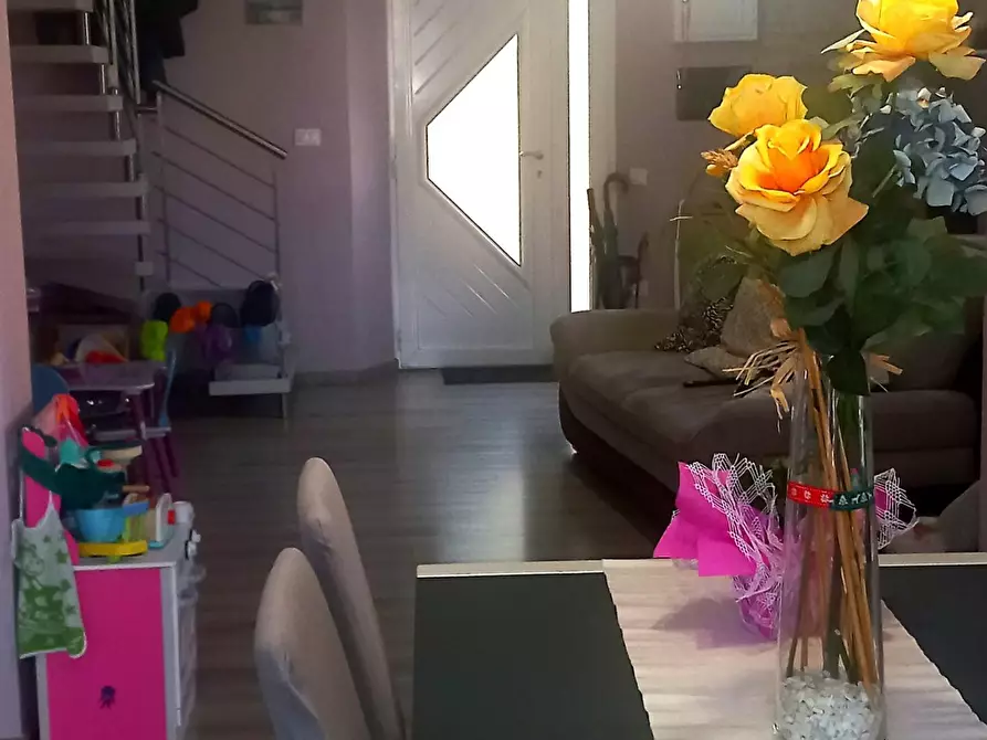 Immagine 21 di Appartamento in vendita  a Rosignano Marittimo