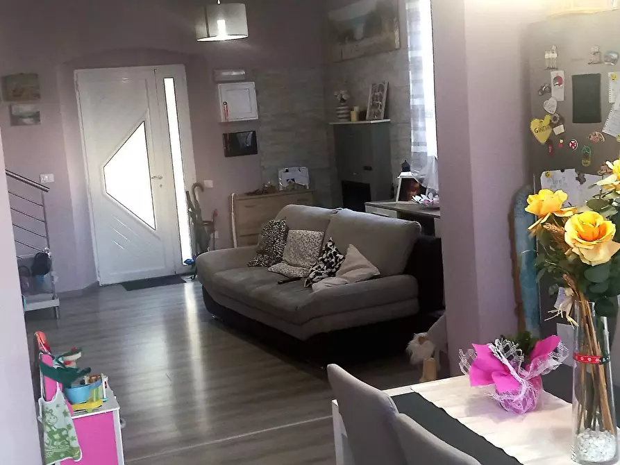 Immagine 18 di Appartamento in vendita  a Rosignano Marittimo