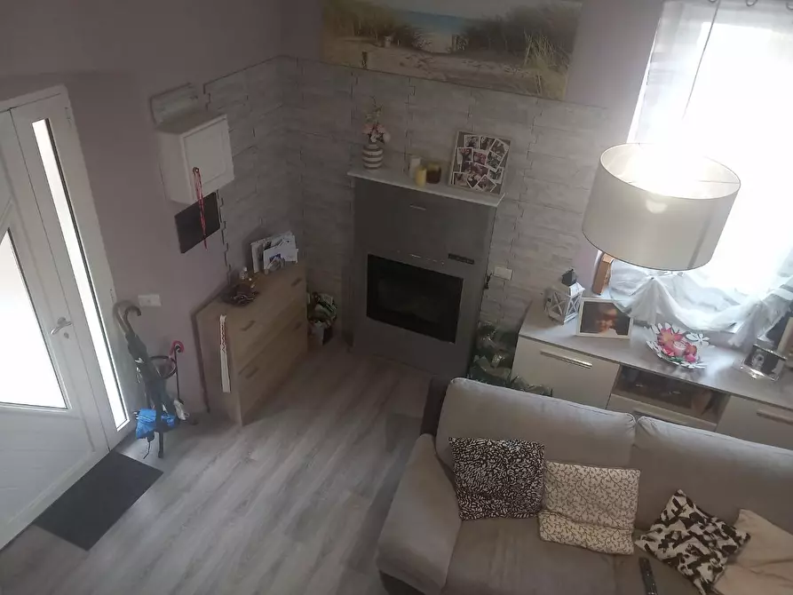 Immagine 4 di Appartamento in vendita  a Rosignano Marittimo