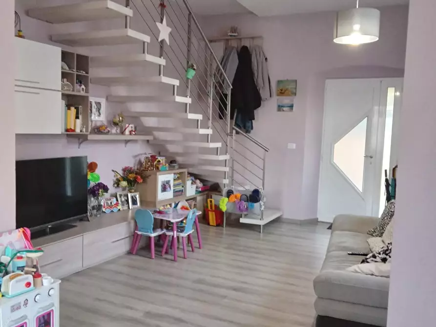 Immagine 16 di Appartamento in vendita  a Rosignano Marittimo