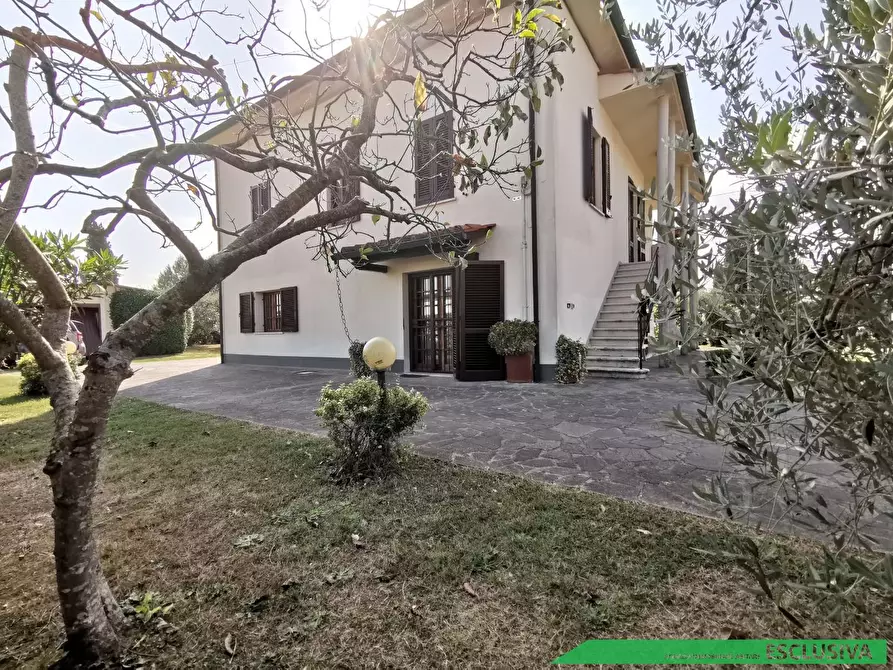 Immagine 15 di Casa indipendente in vendita  a Fucecchio