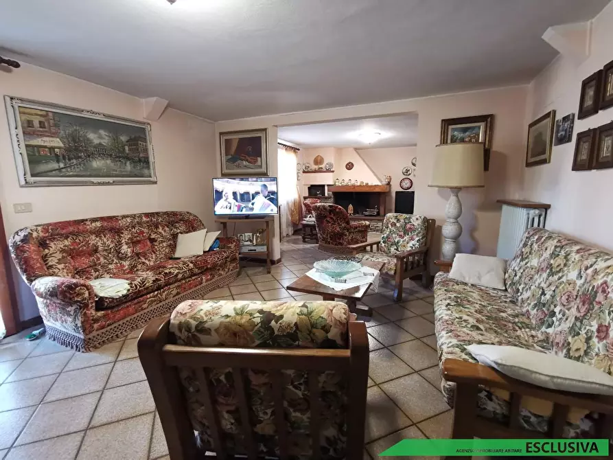 Immagine 6 di Casa indipendente in vendita  a Fucecchio