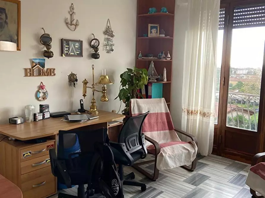 Immagine 6 di Appartamento in vendita  a Massa