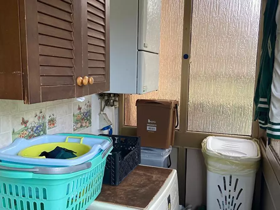 Immagine 10 di Appartamento in vendita  a Massa