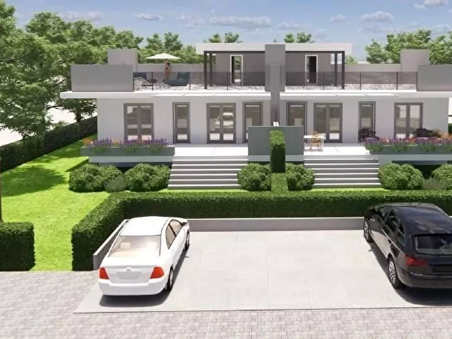 Immagine 3 di Villetta a schiera in vendita  a Massa