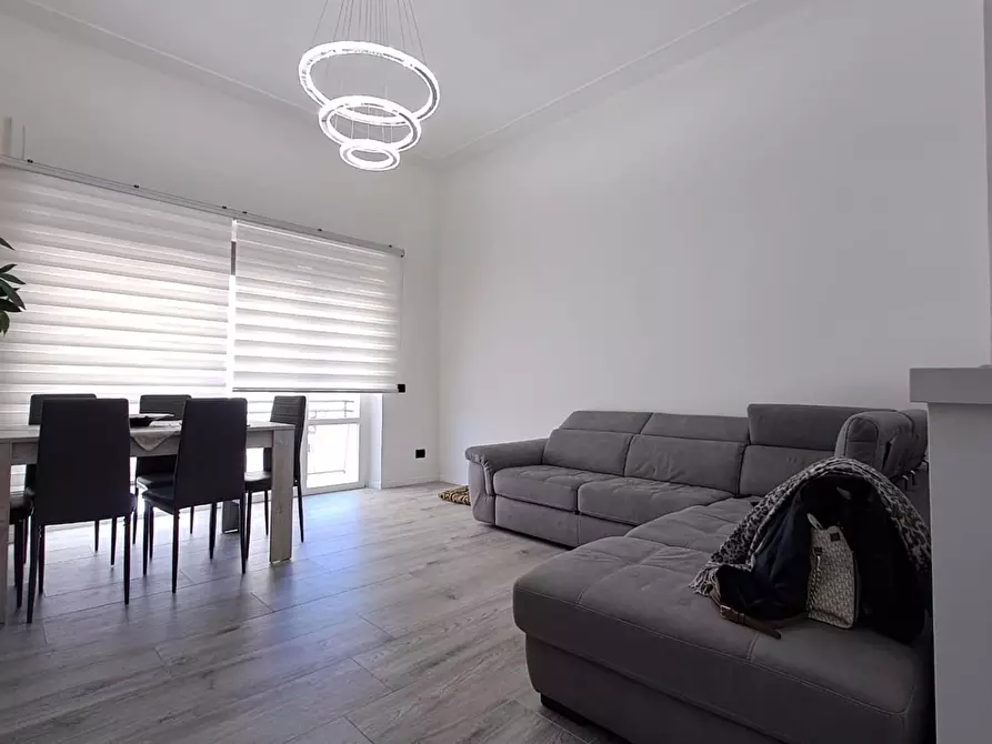 Immagine 27 di Appartamento in vendita  a Carrara