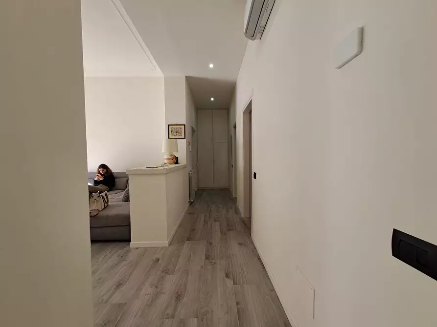 Immagine 15 di Appartamento in vendita  a Carrara