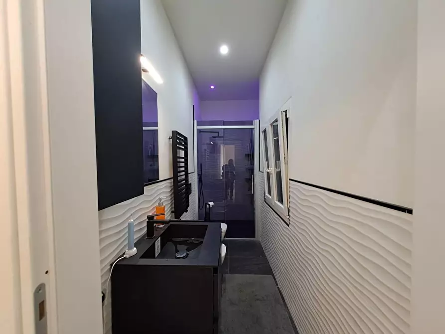 Immagine 12 di Appartamento in vendita  a Carrara