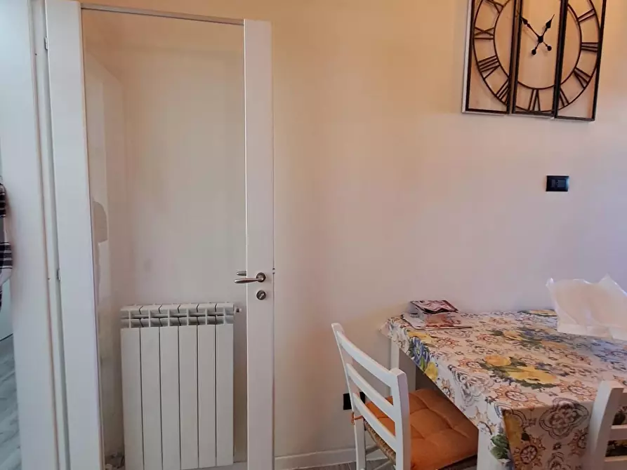 Immagine 30 di Appartamento in vendita  a Carrara