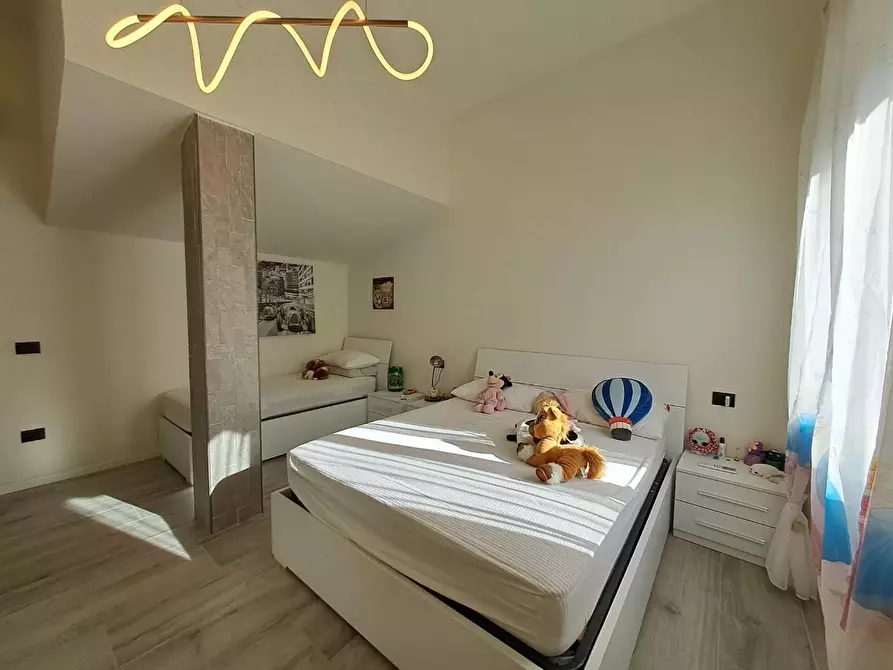 Immagine 40 di Appartamento in vendita  a Carrara