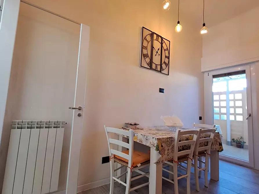 Immagine 32 di Appartamento in vendita  a Carrara