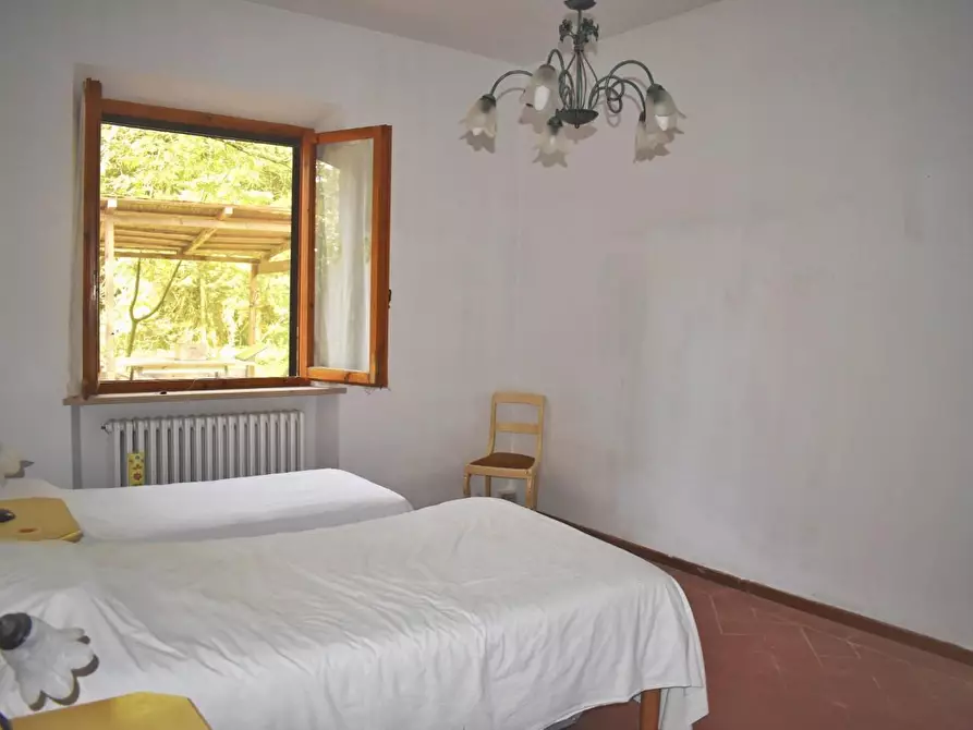Immagine 28 di Villa in vendita  a San Gimignano
