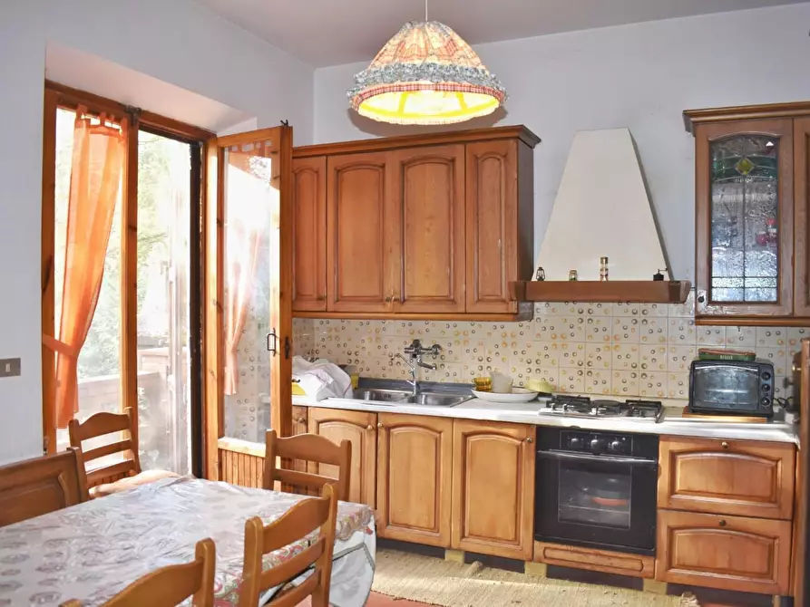 Immagine 26 di Villa in vendita  a San Gimignano