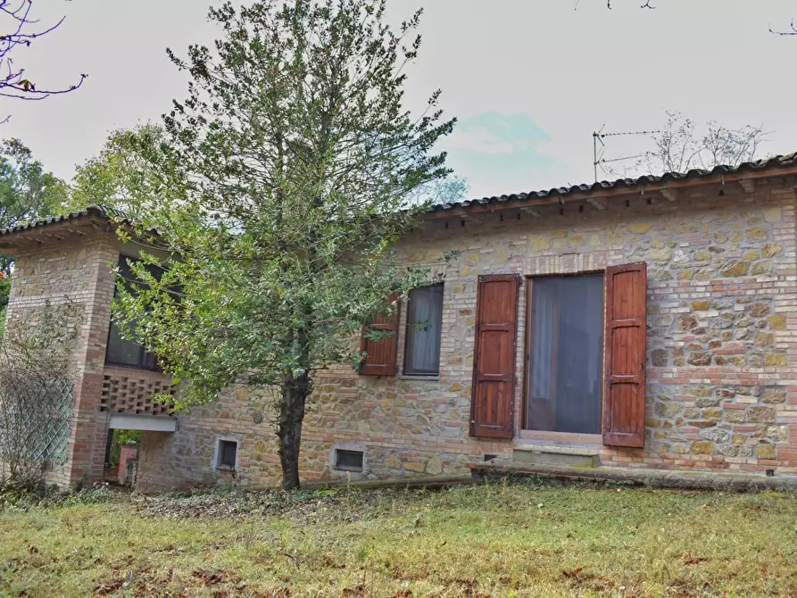 Immagine 9 di Villa in vendita  a San Gimignano