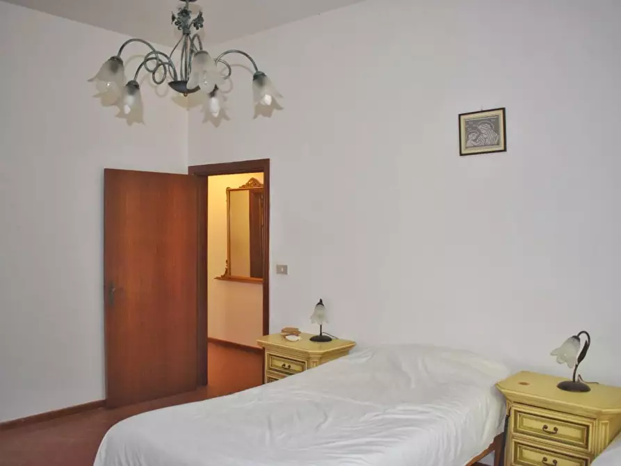 Immagine 30 di Villa in vendita  a San Gimignano