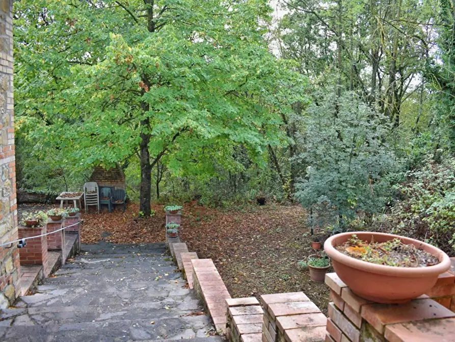 Immagine 13 di Villa in vendita  a San Gimignano