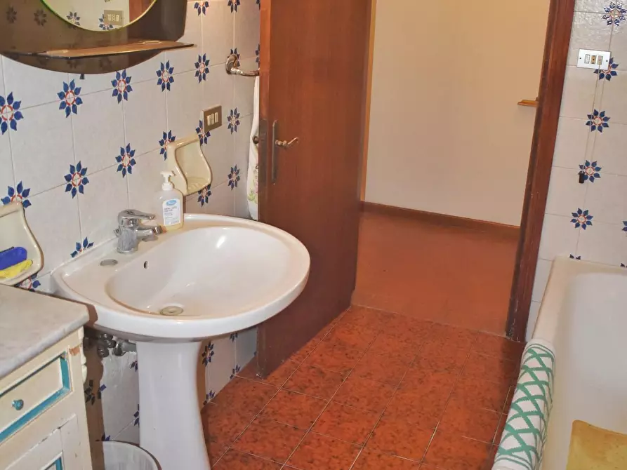 Immagine 33 di Villa in vendita  a San Gimignano