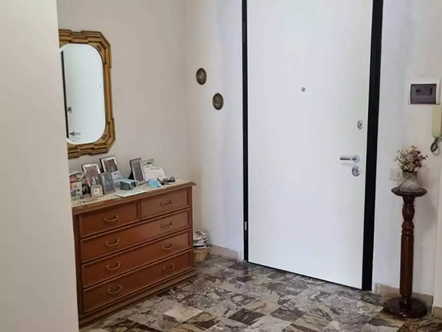 Immagine 13 di Appartamento in vendita  a Massa