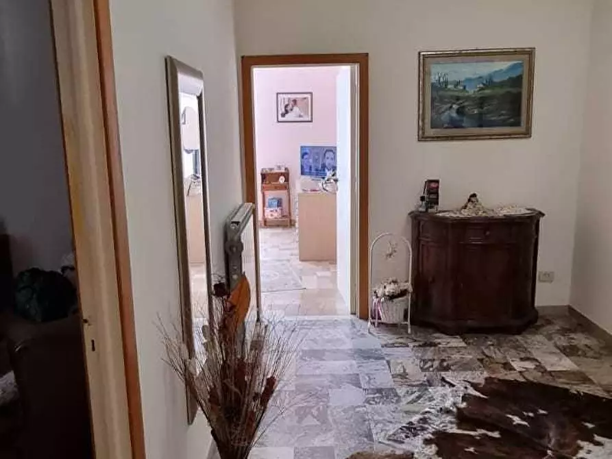 Immagine 27 di Appartamento in vendita  a Massa