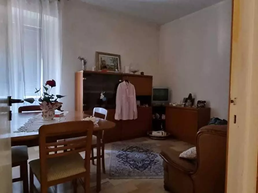 Immagine 8 di Appartamento in vendita  a Massa