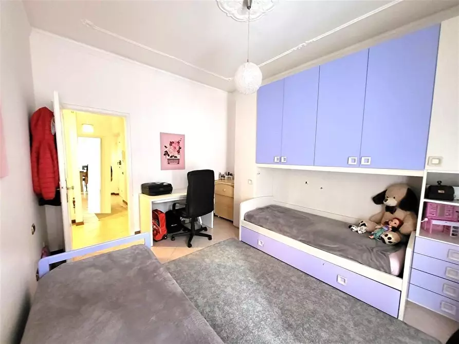 Immagine 8 di Appartamento in vendita  a Massa