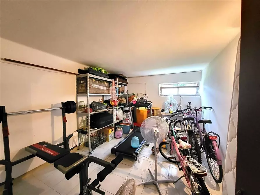 Immagine 20 di Appartamento in vendita  a Massa