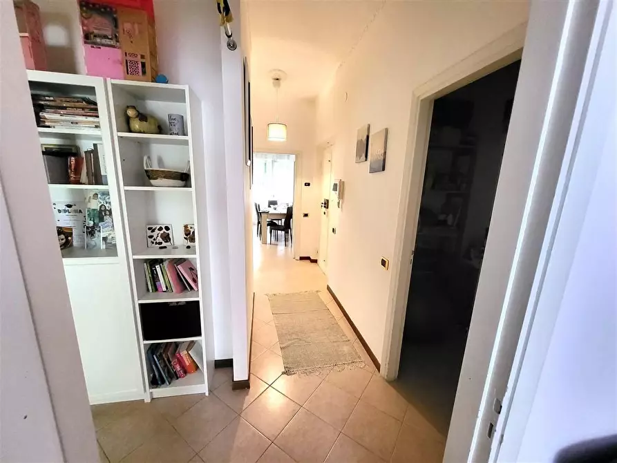 Immagine 6 di Appartamento in vendita  a Massa