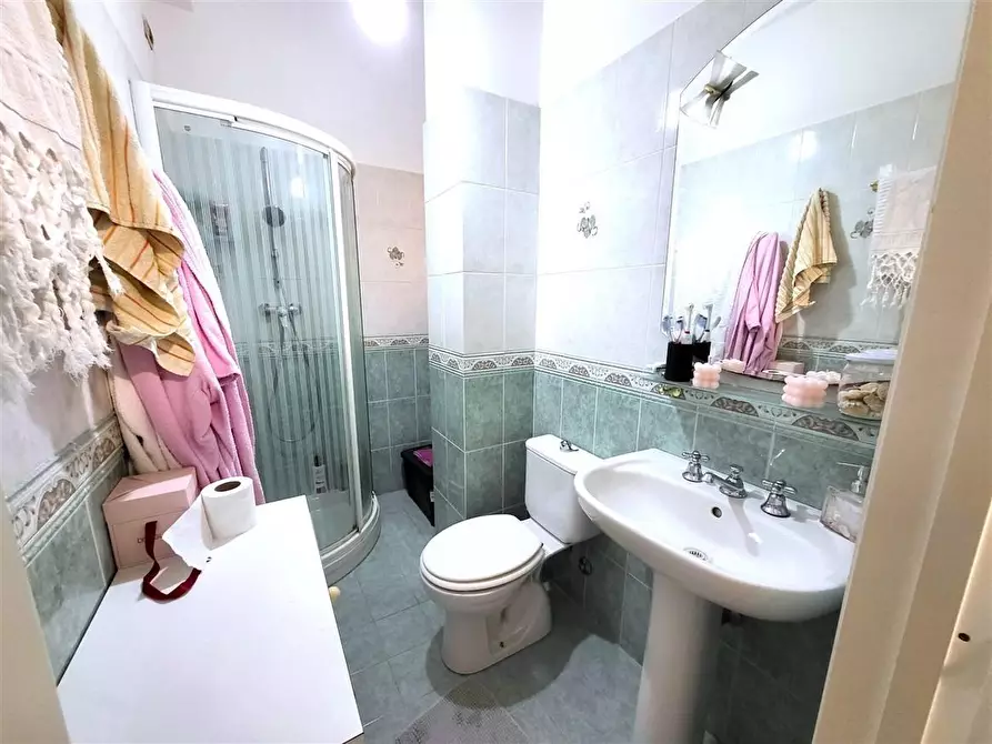 Immagine 14 di Appartamento in vendita  a Massa