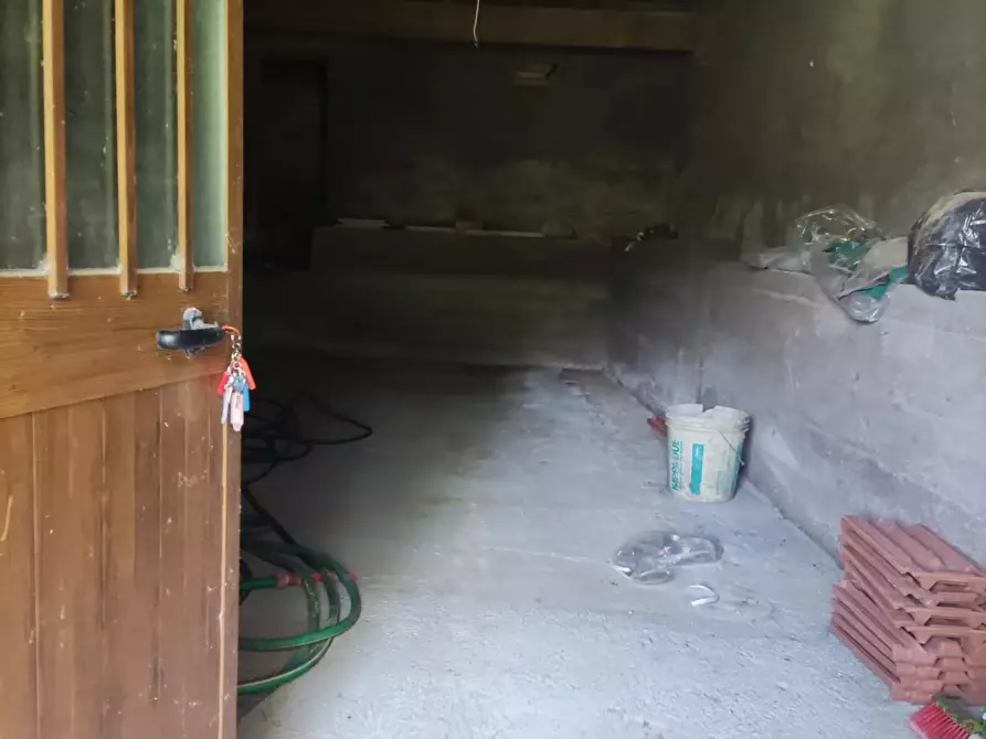 Immagine 11 di Casa semindipendente in vendita  a Tresana