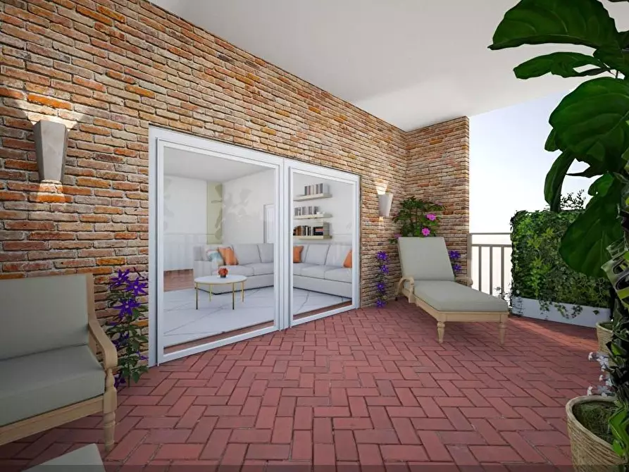 Immagine 10 di Appartamento in vendita  a Pisa