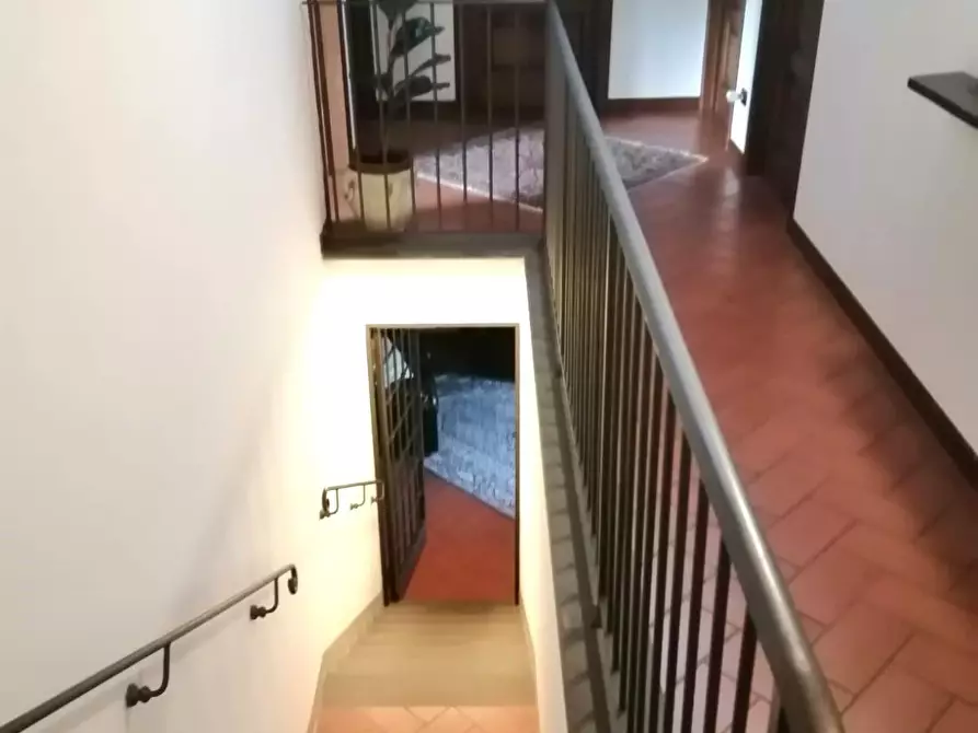 Immagine 16 di Rustico / casale in vendita  a Lucca