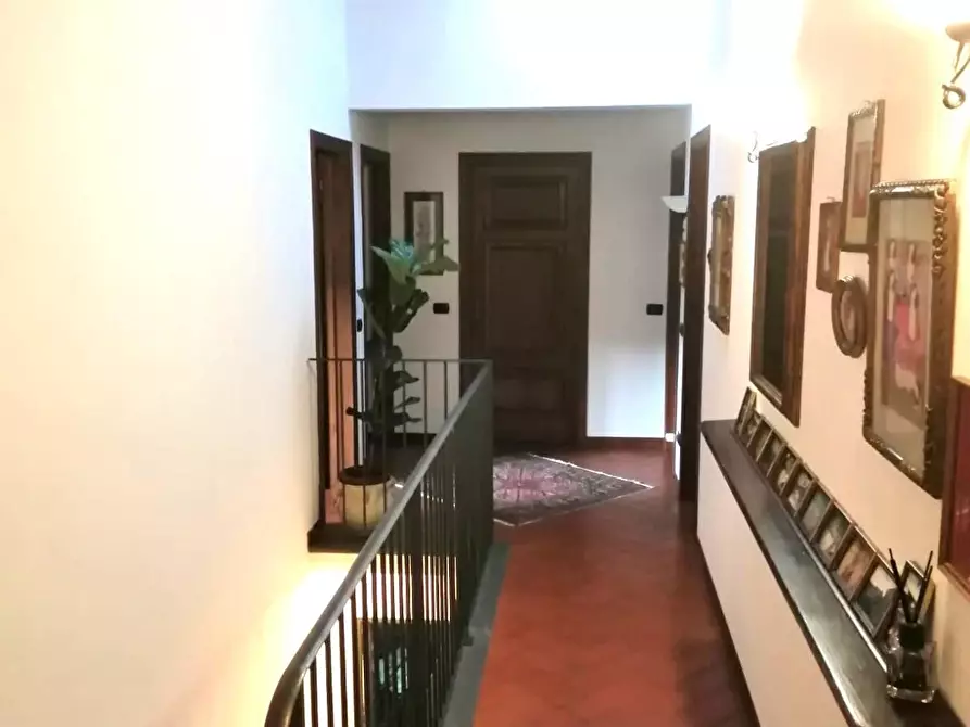 Immagine 21 di Rustico / casale in vendita  a Lucca