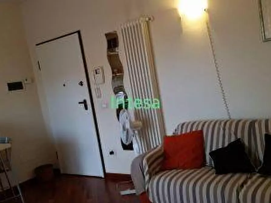 Immagine 12 di Appartamento in vendita  a Pisa