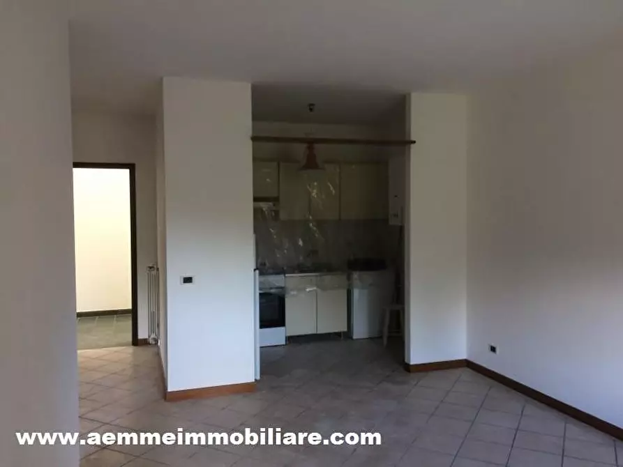 Immagine 2 di Appartamento in vendita  a Poggibonsi