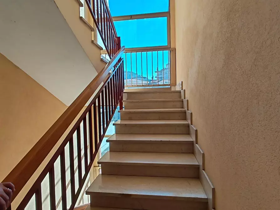 Immagine 17 di Appartamento in vendita  a Massa