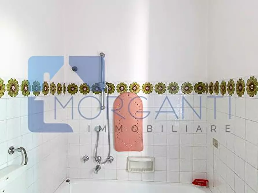 Immagine 13 di Casa semindipendente in vendita  a Pietrasanta