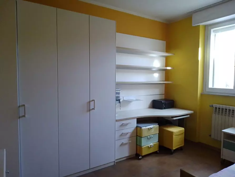 Immagine 5 di Villa in vendita  a Viareggio