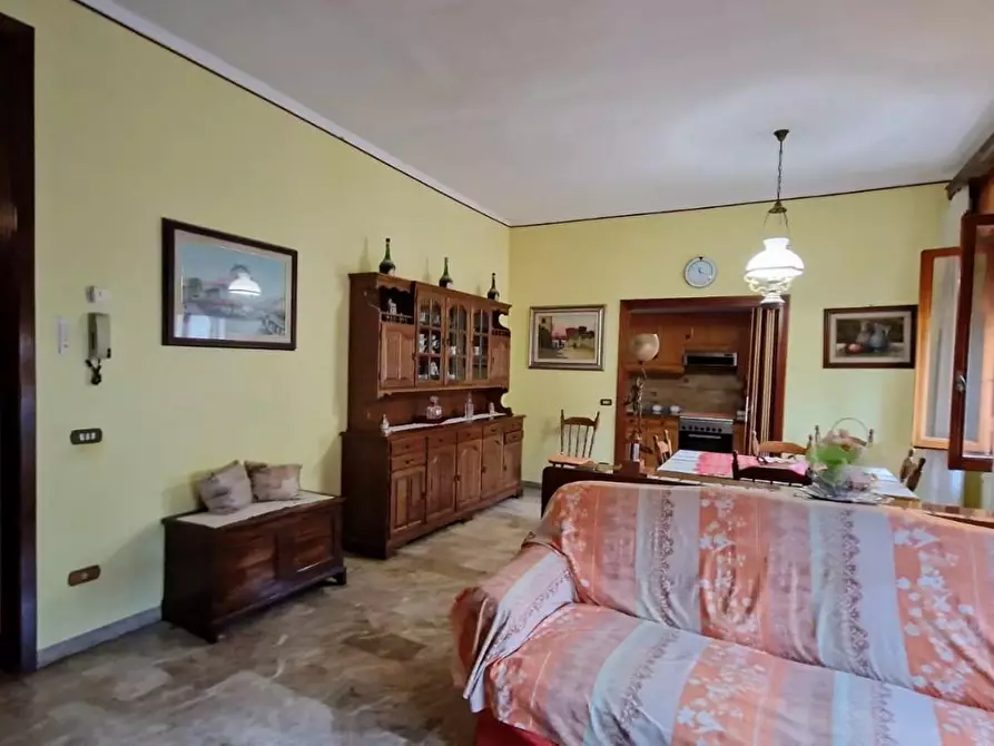 Immagine 39 di Casa indipendente in vendita  a Fucecchio