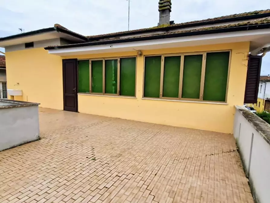 Immagine 25 di Casa indipendente in vendita  a Fucecchio