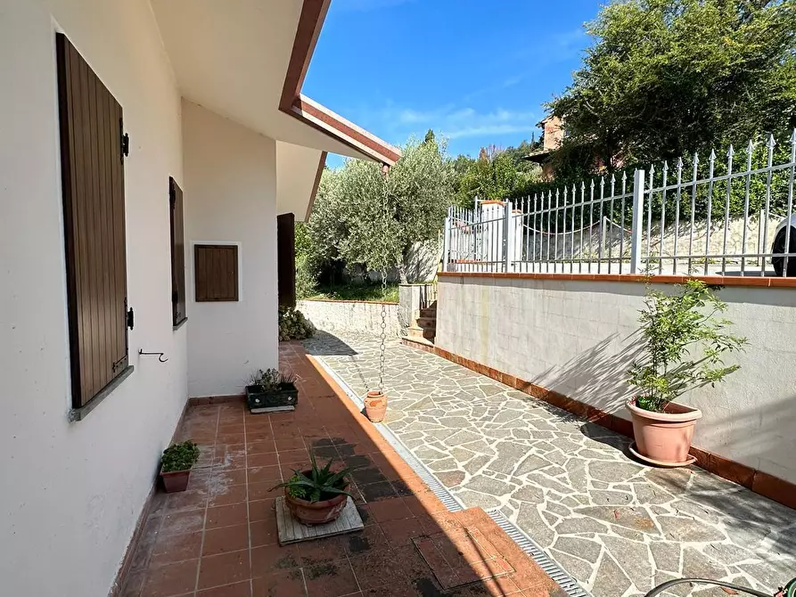 Immagine 14 di Casa bifamiliare in vendita  a Massarosa