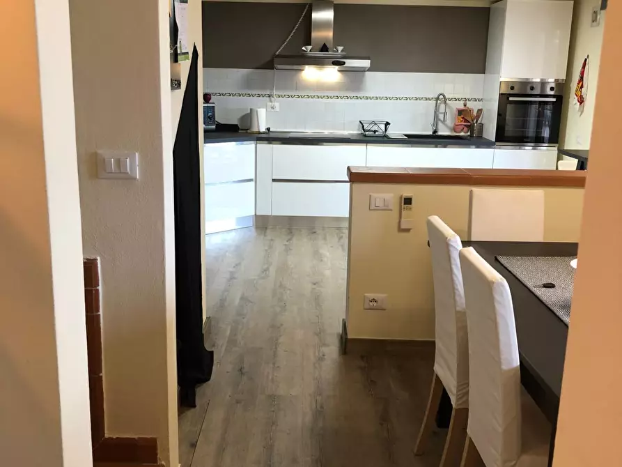 Immagine 3 di Casa bifamiliare in vendita  a Massarosa