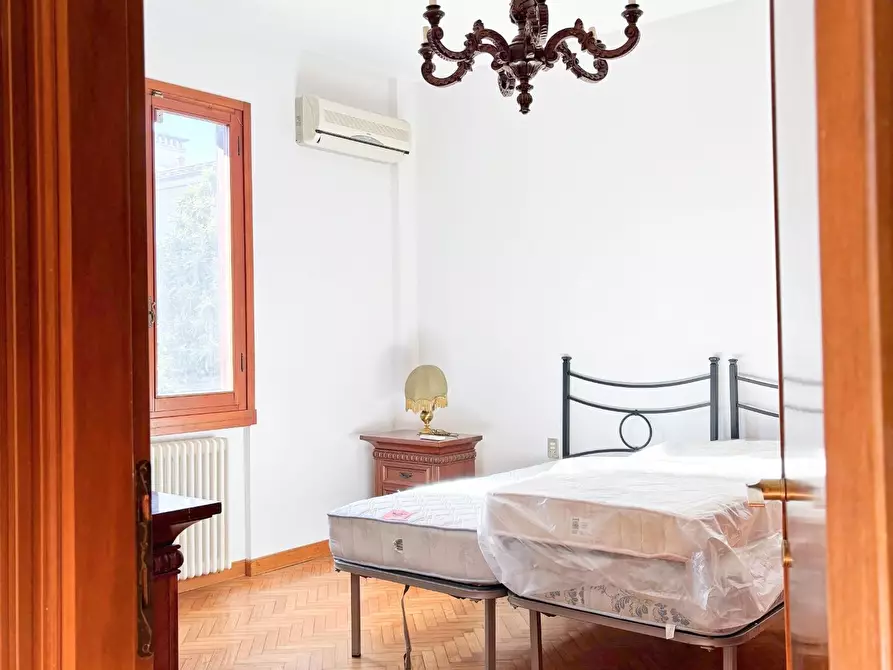 Immagine 26 di Appartamento in vendita  a Empoli