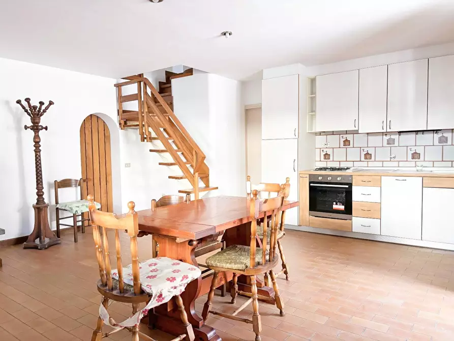 Immagine 39 di Appartamento in vendita  a Empoli