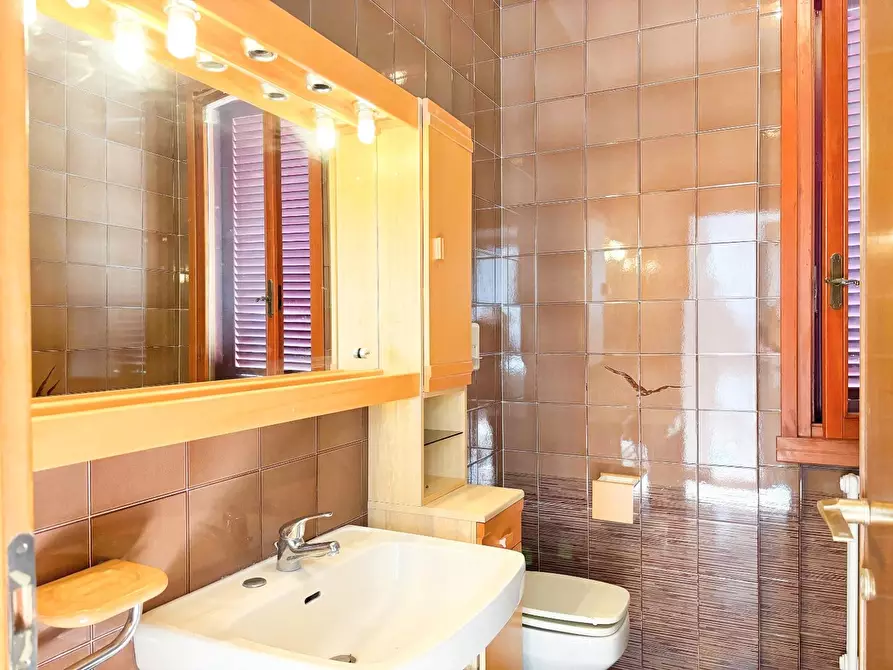 Immagine 22 di Appartamento in vendita  a Empoli