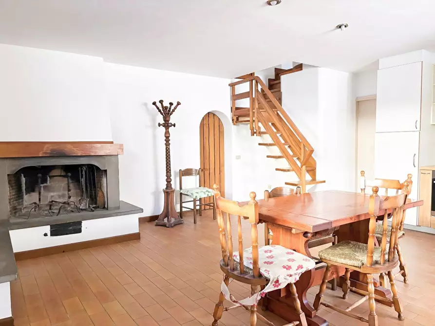 Immagine 38 di Appartamento in vendita  a Empoli