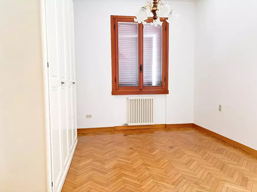 Immagine 18 di Appartamento in vendita  a Empoli