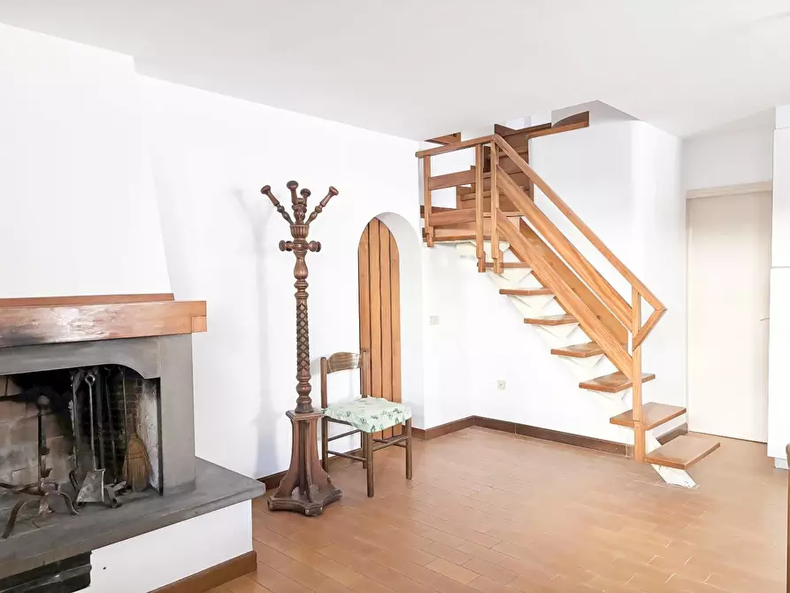 Immagine 37 di Appartamento in vendita  a Empoli