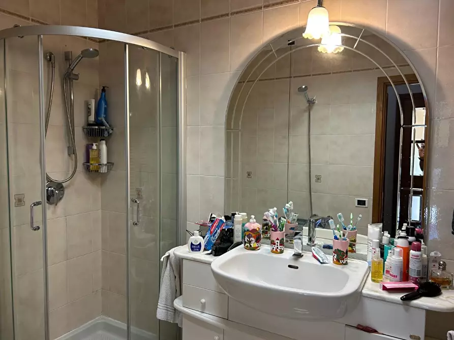 Immagine 24 di Albergo/B&B/Residence in vendita  a Siena